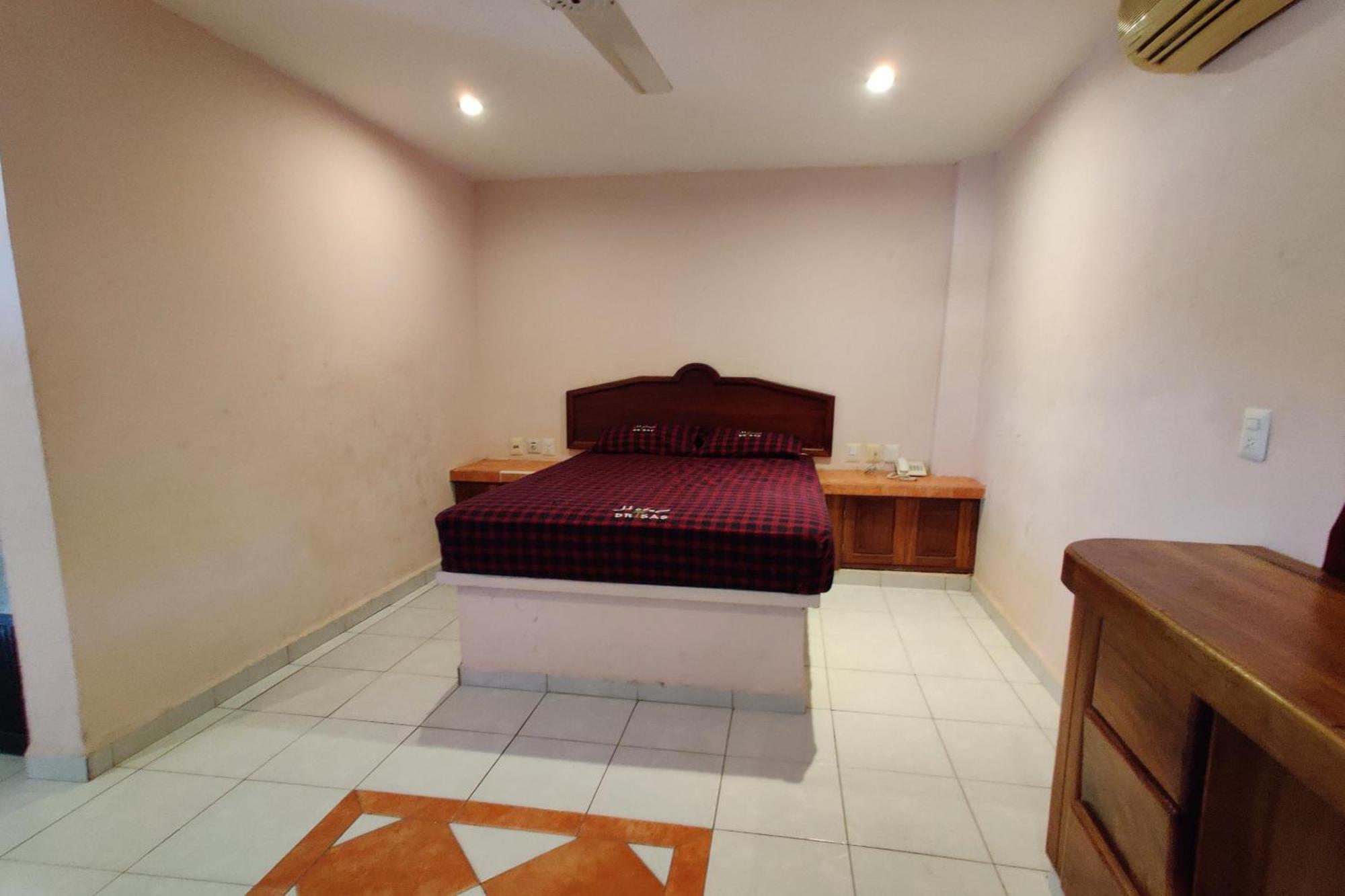 Oyo Hotel Brisas Del Pacifico プエルトバラータ エクステリア 写真
