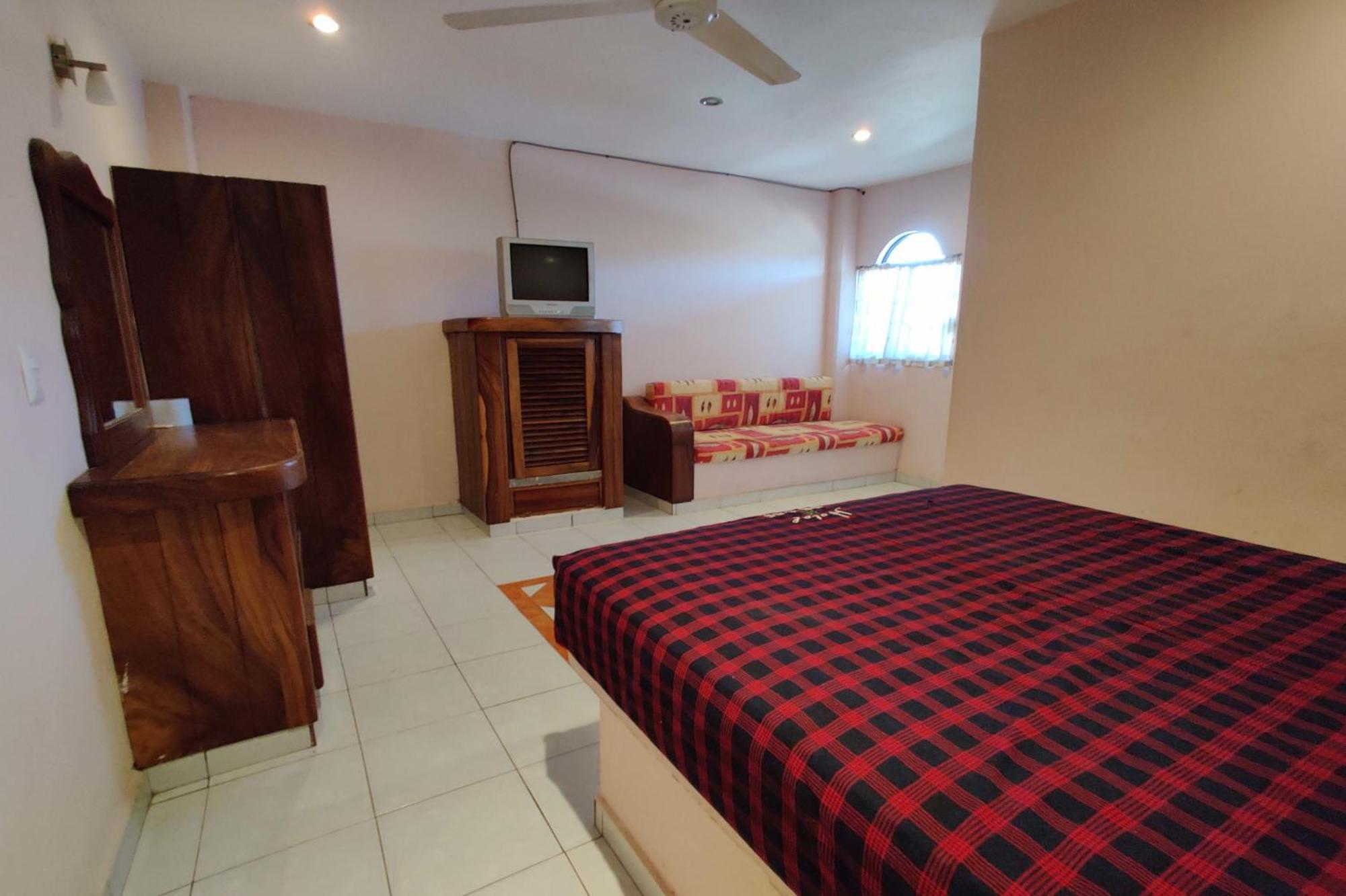 Oyo Hotel Brisas Del Pacifico プエルトバラータ エクステリア 写真